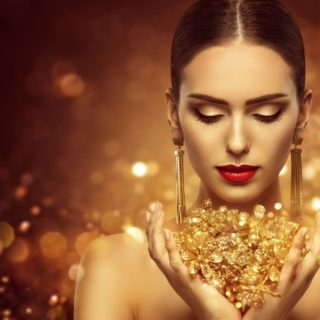 Get the perfect look for the new year with Jan Iredale Mineral Makeup. 
Come in for a consultation or makeup application for your big event.
720.200.4255